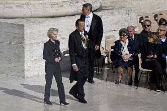 Von der Leyen zapowiada wsparcie dla zawieszenia broni i możliwe nowe sankcje wobec Rosji