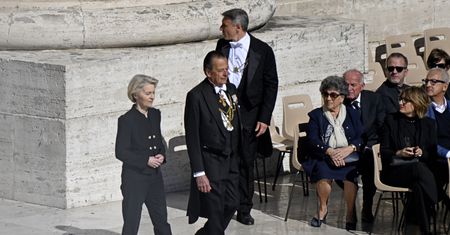 Von der Leyen zapowiada wsparcie dla zawieszenia broni i możliwe nowe sankcje wobec Rosji