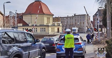 Nie ma policji, jest mandat. Kierowcy płacą po 2 tys. złotych