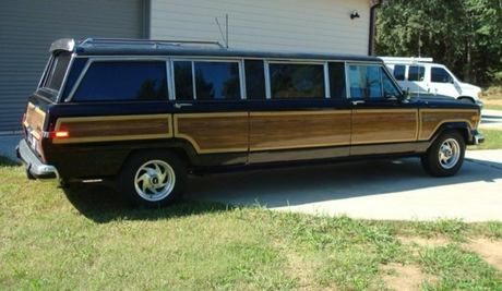 grand-wagoneer-limo-large-5aaaaaaa