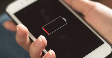 Usługi Google Play: uwaga na nową wersję. Drenuje baterię