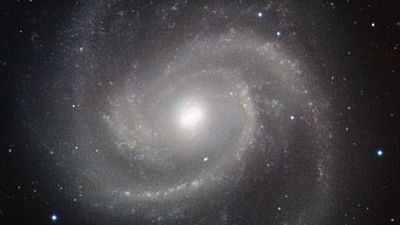 Co zobaczyła w kosmosie podczerwona kamera HAWK-I? 1