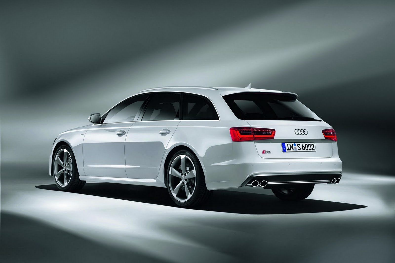 Audi S6 Avant