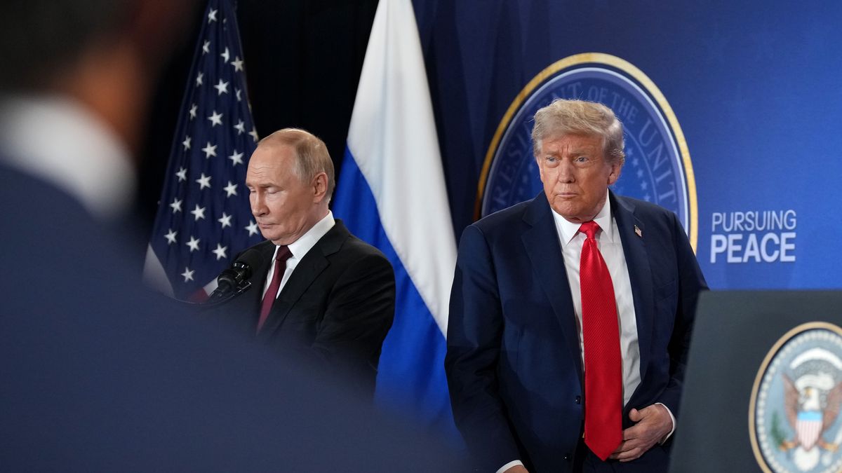 ANCHORAGE, ALASKA - AUGUST 15: U.S. President Donald Trump (R) and Russian President Vladimir Putin leave at the conclusion of a press conference at Joint Base Elmendorf-Richardson on August 15, 2025 in Anchorage, Alaska. The two leaders are meeting for peace talks aimed at ending the war in Ukraine. (Photo by Andrew Harnik/Getty Images)