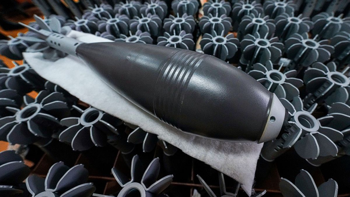 Przykładowy pocisk, który musiał zostać wymieniony. 