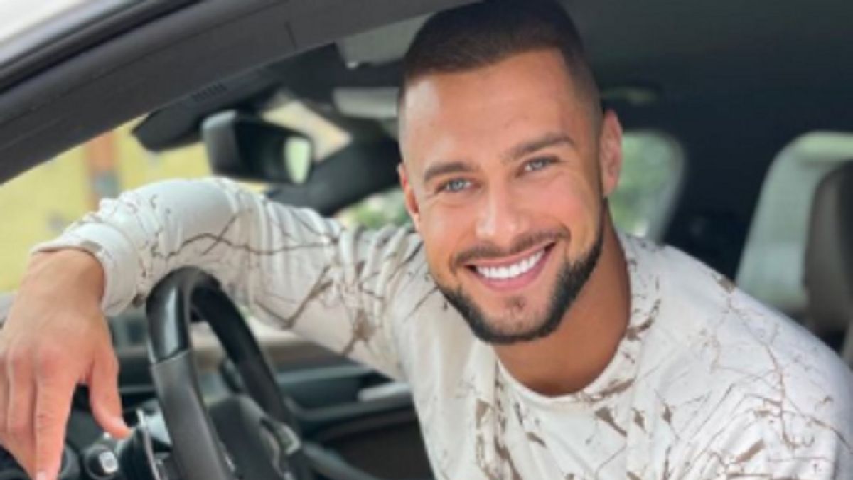 Mikołaj Jędruszczak pochwalił się wyrzeźbionym ciałem