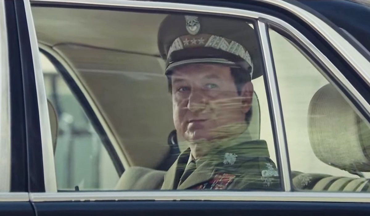 Robert Więckewicz w filmie "Żeby nie było śladów".