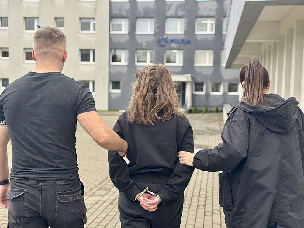 Ustka: Ciało w walizce. Zatrzymano trzy osoby