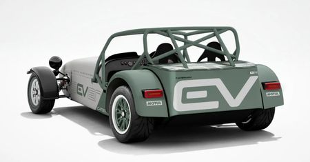 Caterham EV Prototype zapowiada się idealnie. Jest lekki i mocny jak na markę przystało
