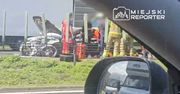 Poważne zderzenie dwóch aut na trasie S8. Lądował śmigłowiec. Droga zablokowana