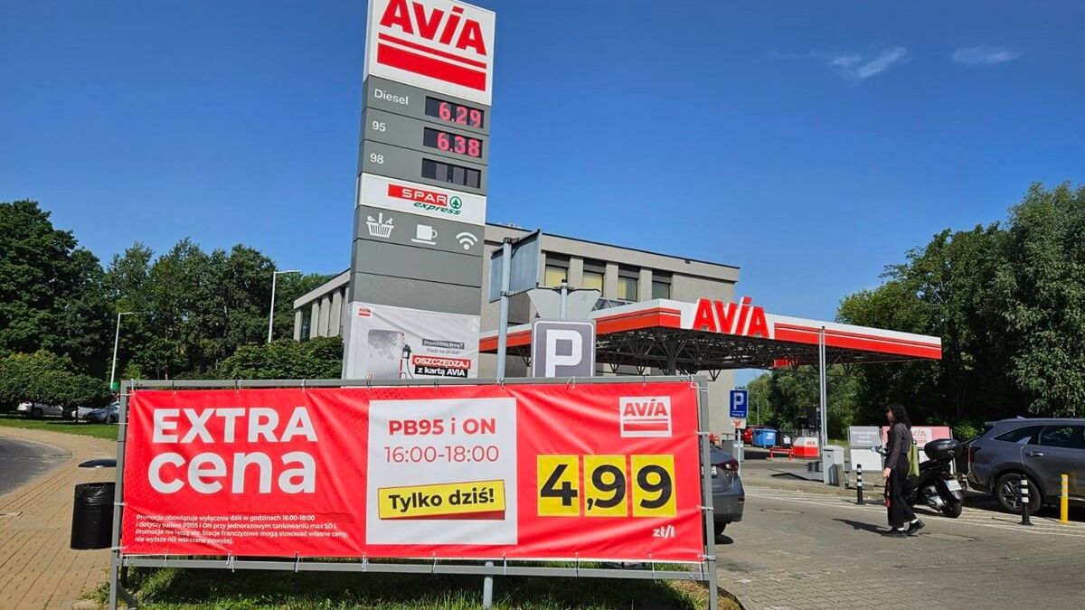 Promocja na paliwo na stacji AVIA przy ul. Czechowskiej w Lublinie