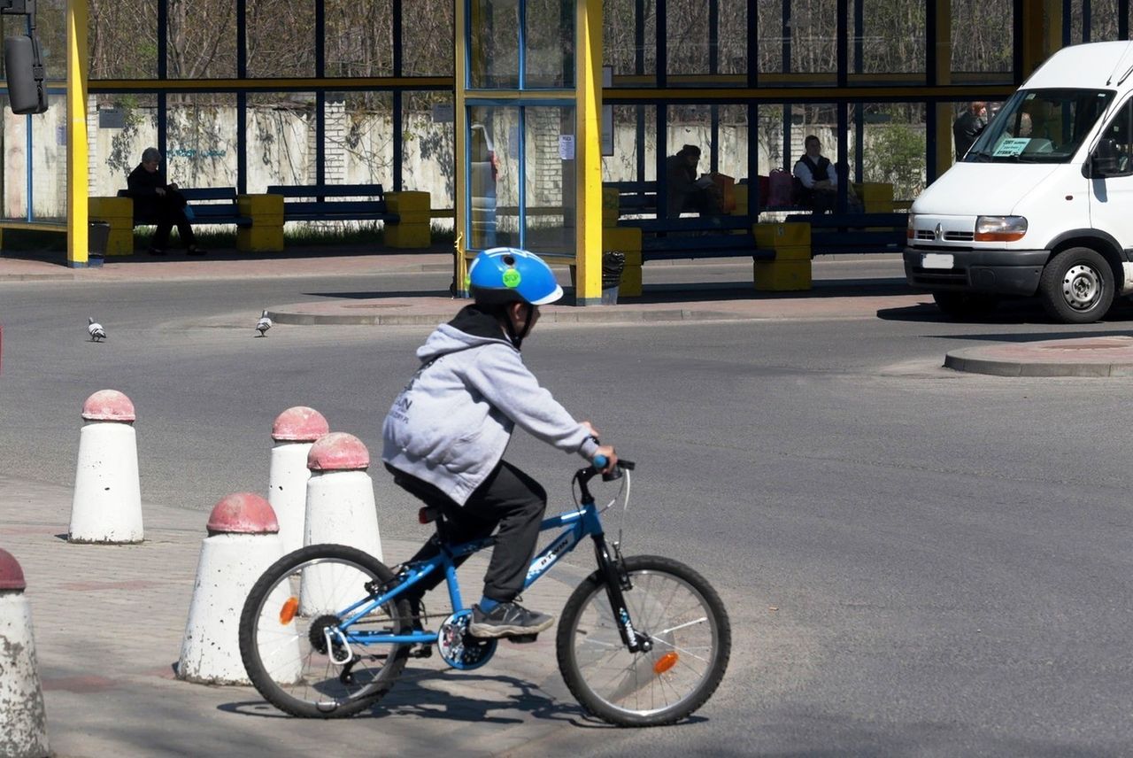 Planowany obowiązek stosowania kasków rowerowych bezpodstawny? Na razie tak