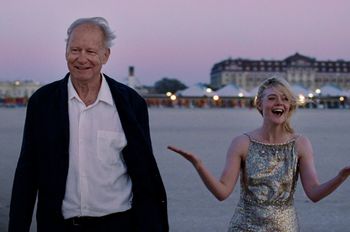 "Wartość sentymentalna". Chłodne kino o utraconym cieple rodziny - nowy film Joachima Triera wymaga od widzów cierpliwości