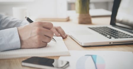 Trzymaj rękę na pulsie – handluj na rynku forex za pomocą aplikacji mobilnej