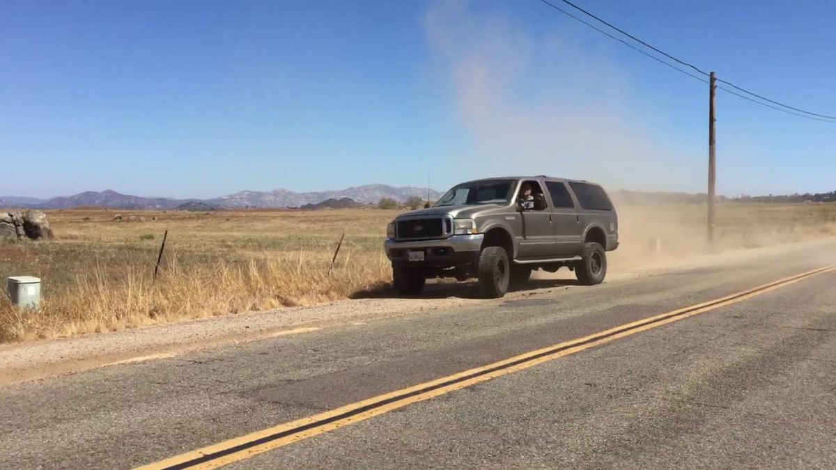 Robisz zdjęcia na publicznej drodze? Uważaj, żeby ktoś cię nie przejechał! 1