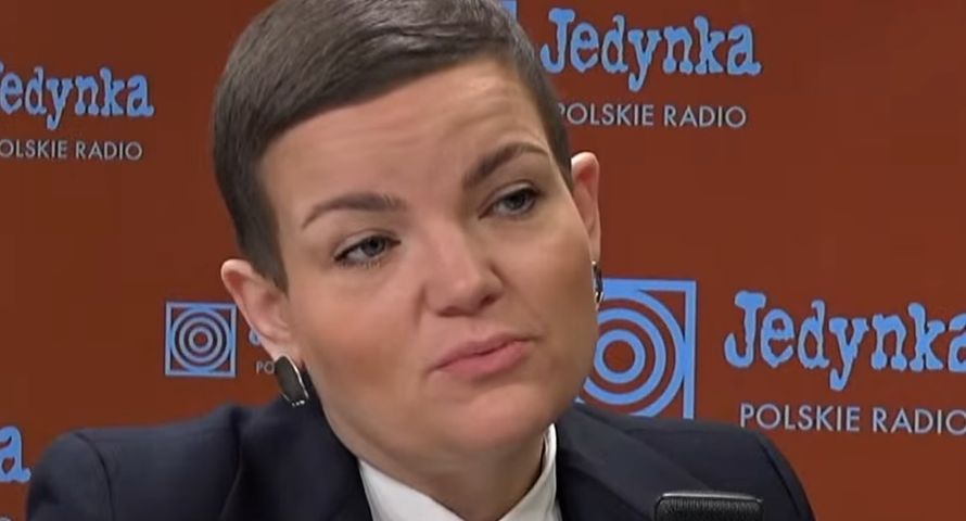 Ustawa medialna po wakacjach. Ministra kultury: przede wszystkim odpartyjnia media publiczne