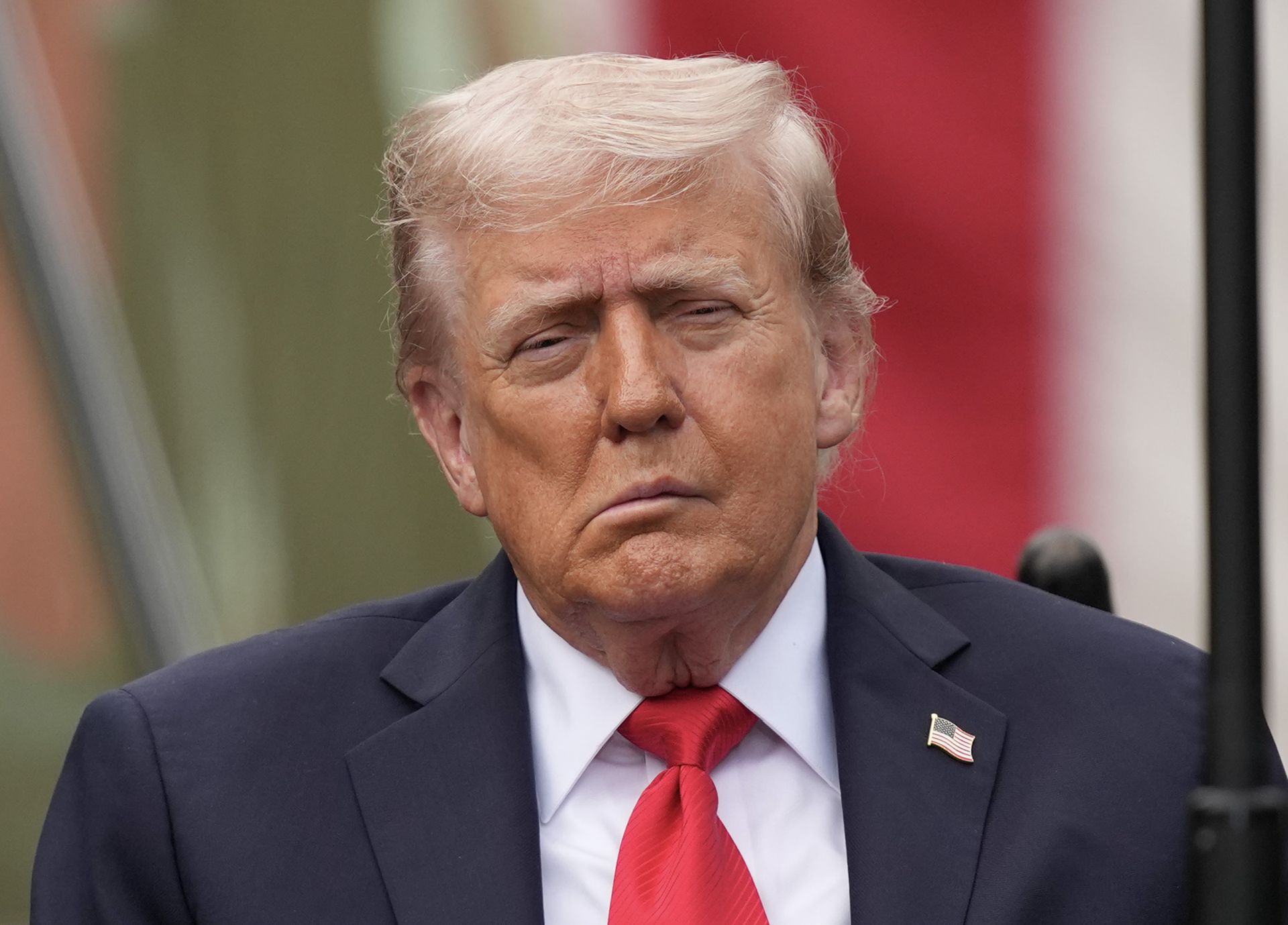 Trump pozywa "New York Timesa". Żąda 15 mld dolarów