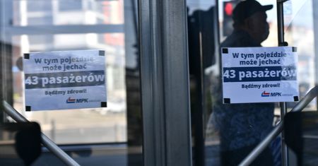 Odmrażanie gospodarki. MPK Wrocław sprawdza limity pasażerów. Są dobre wieści