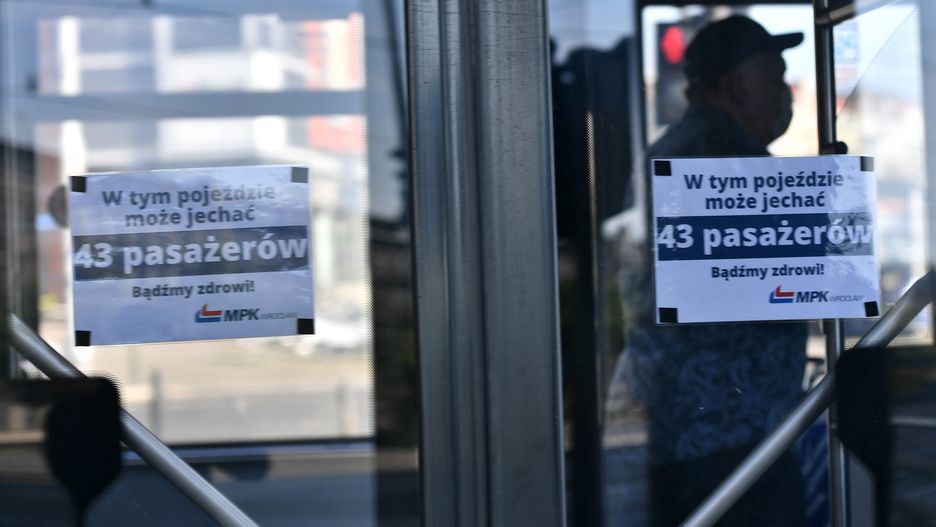 Odmrażanie gospodarki. MPK Wrocław sprawdza limity pasażerów. Są dobre wieści