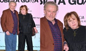 Dawno niewidziany Daniel Olbrychski razem z ŻONĄ bryluje na ściance. Tak się ODSTRZELILI na wizytę w teatrze (ZDJĘCIA)