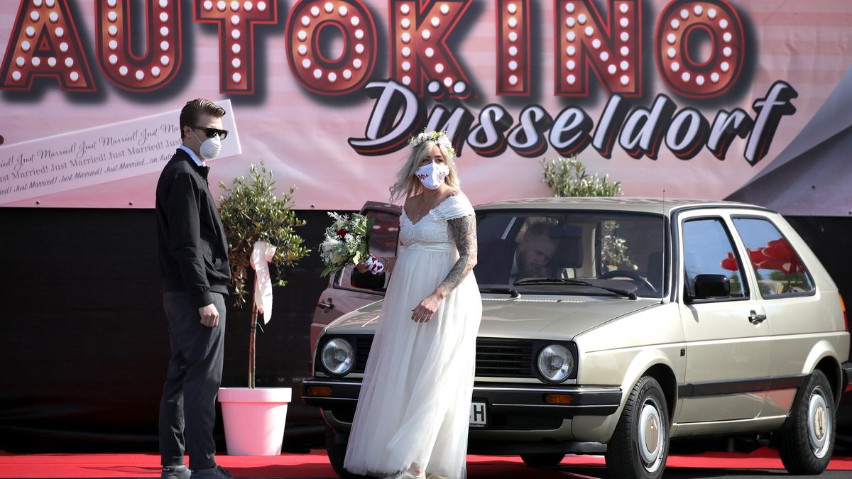 Jednego dnia aż 3 pary zawarły w ten sposób związek małżeński