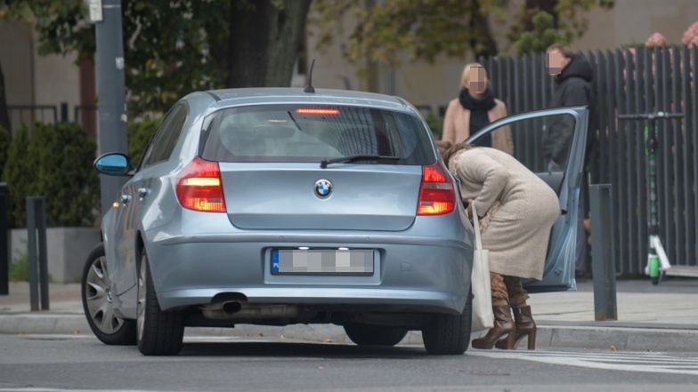 Kinga Rusin pałaszuje obiadek z Czarkiem Lisem