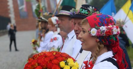 Zielone Świątki 2021. W niedzielę święto Zesłania Ducha Świętego. Czy należy się wolne?
