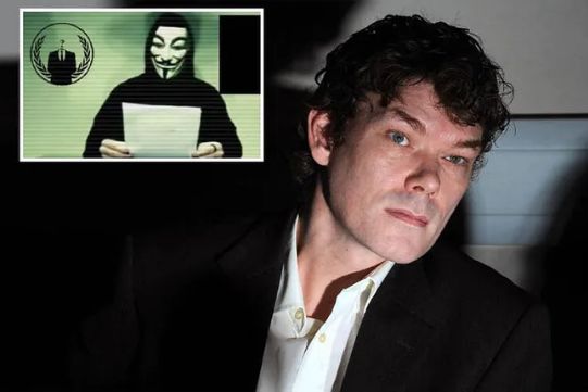 Gary McKinnon — haker o twarzy złego elfa. W Stanach do tej pory się go boją