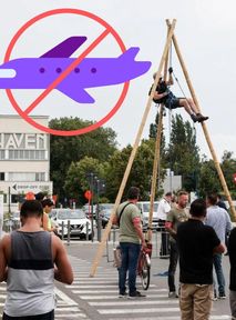 Activists blocked Antwerp airport. "A large park should be built instead".