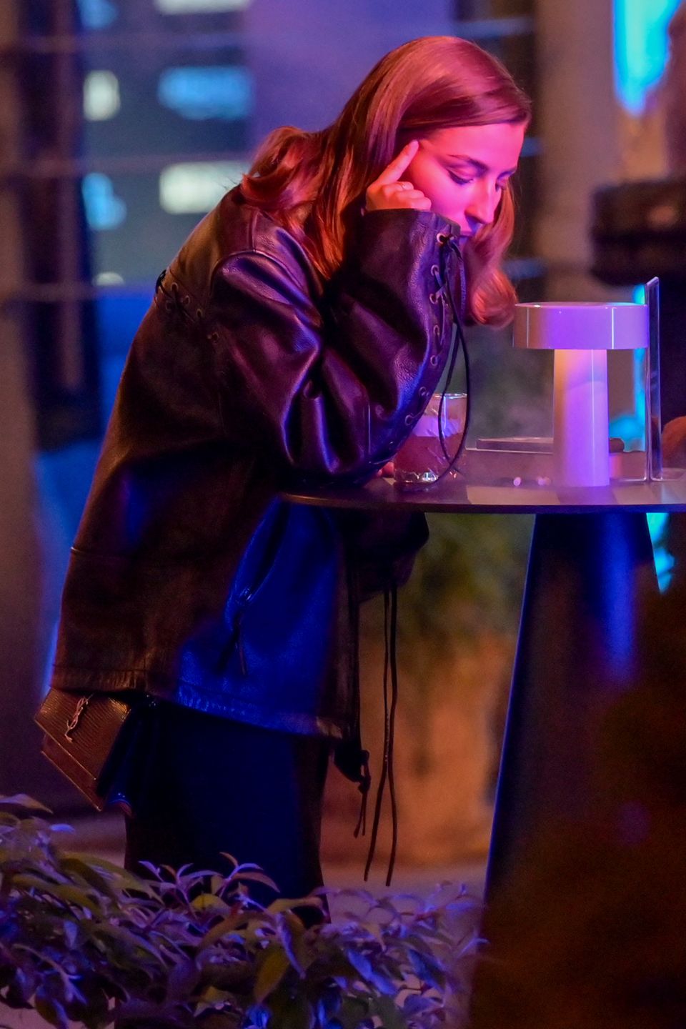 Julia Wieniawa baluje z Magdaleną Cielecką i Bartoszem Gelnerem