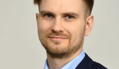 Damian Skowron nie kieruje już portalem Gazetaprawna.pl. Dołączył do zespołu Wprost.pl