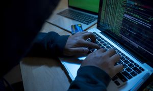 Szpiegostwo i możliwe uderzenia w infrastrukturę krytyczną. Iran kontratakuje