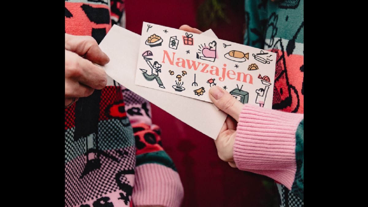 Burza o opłatki świąteczne. "Dla tradycyjnych ateistów". 