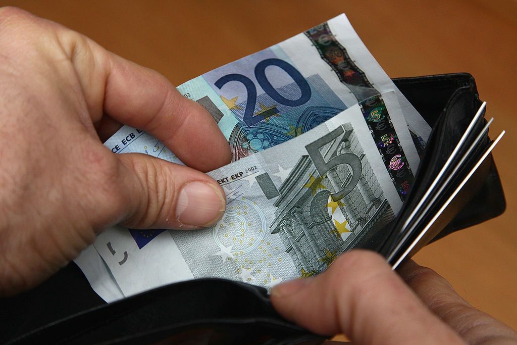 "Marie Curie" ma się pojawić na banknocie 20 euro. A gdzie "Skłodowska"?