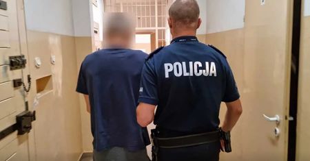 Brutalnie pobił barmankę, bo nie mógł zapłacić kartą. Skatowana kobieta leży w szpitalu