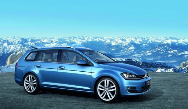 Nowy Volkswagen Golf Variant już w polskich salonach