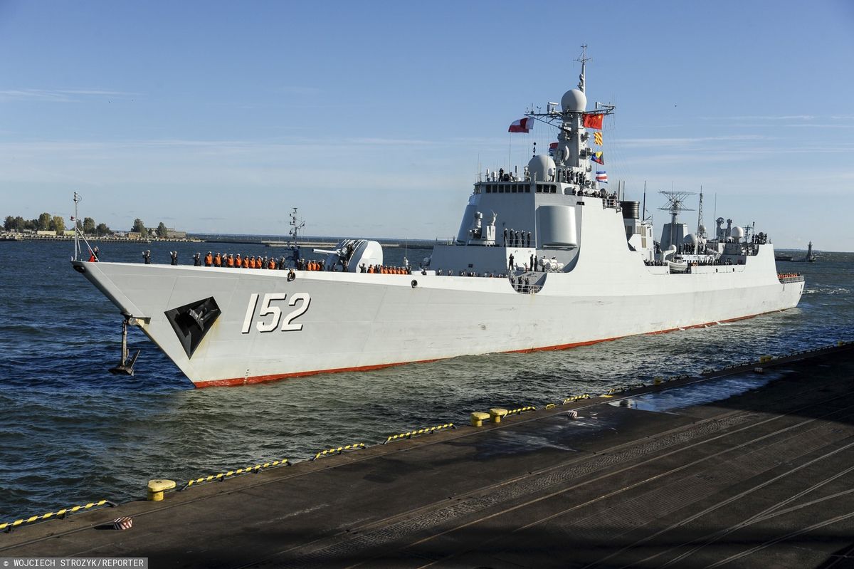 Chińskie okręty wojskowe stacjonują w pobliżu wód terytorialnych Tajwanu