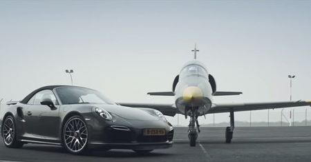 Porsche 911 GT3 aktywuje mózg pilota prawie jak odrzutowy myśliwiec
