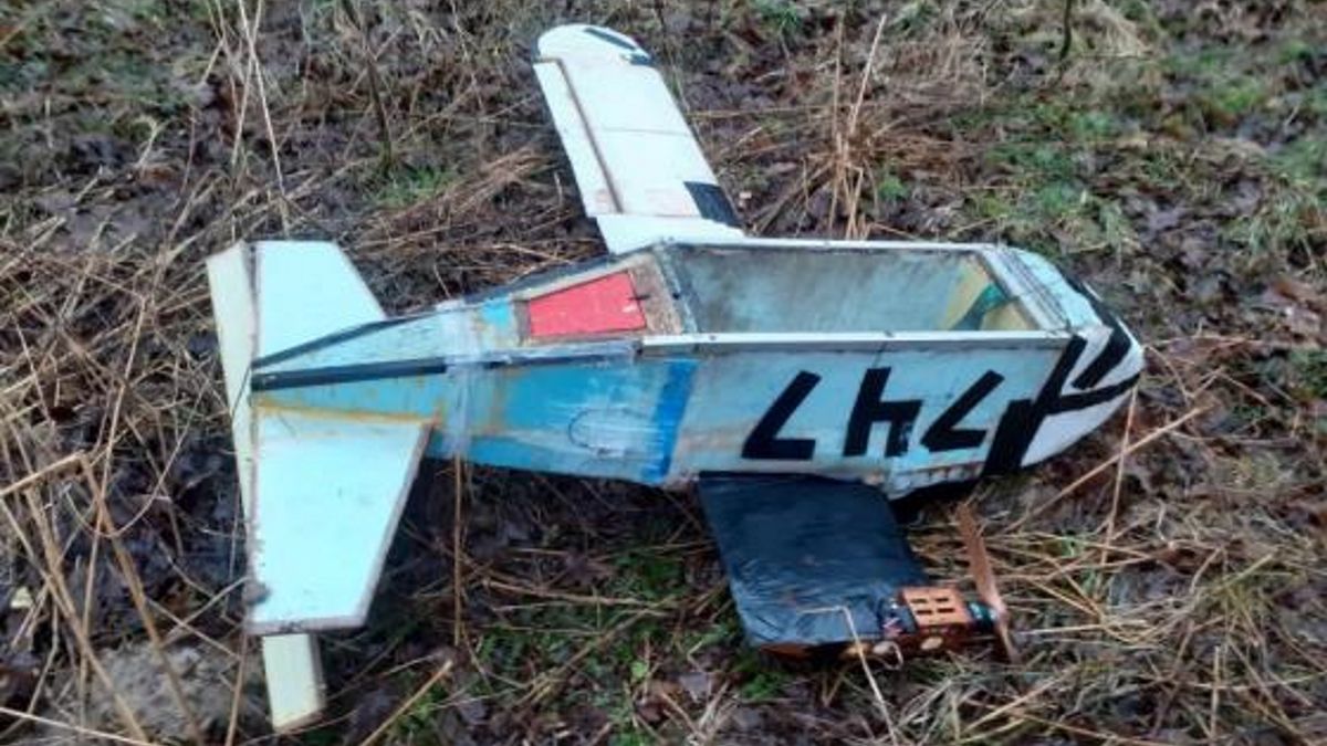 Zdalnie sterowany samolot. 