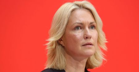 Mówią, że jest "marionetką Putina". Na jaw wychodzą niewygodne fakty o Manueli Schwesig
