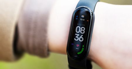 Idealna opaska fitness? Oto recenzja Xiaomi Mi Band 6