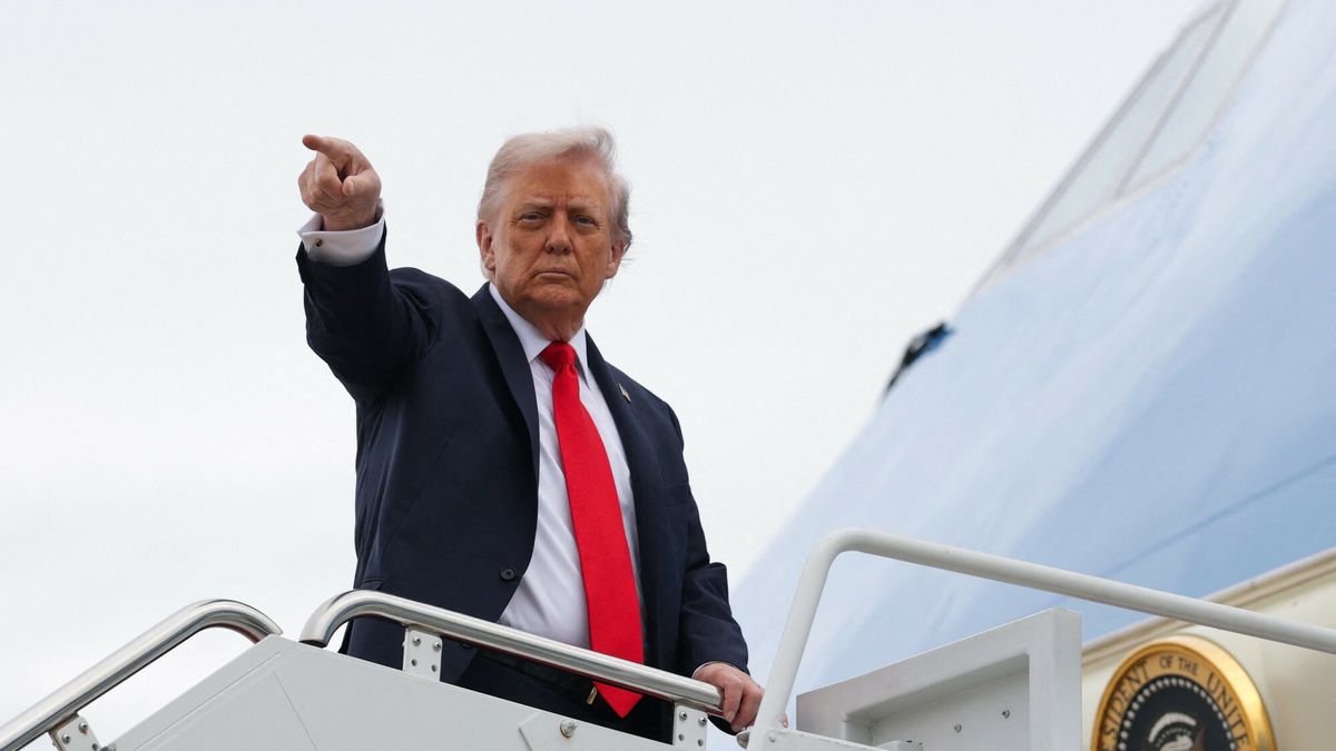 Donald Trump przed wylotem do Wielkiej Brytanii