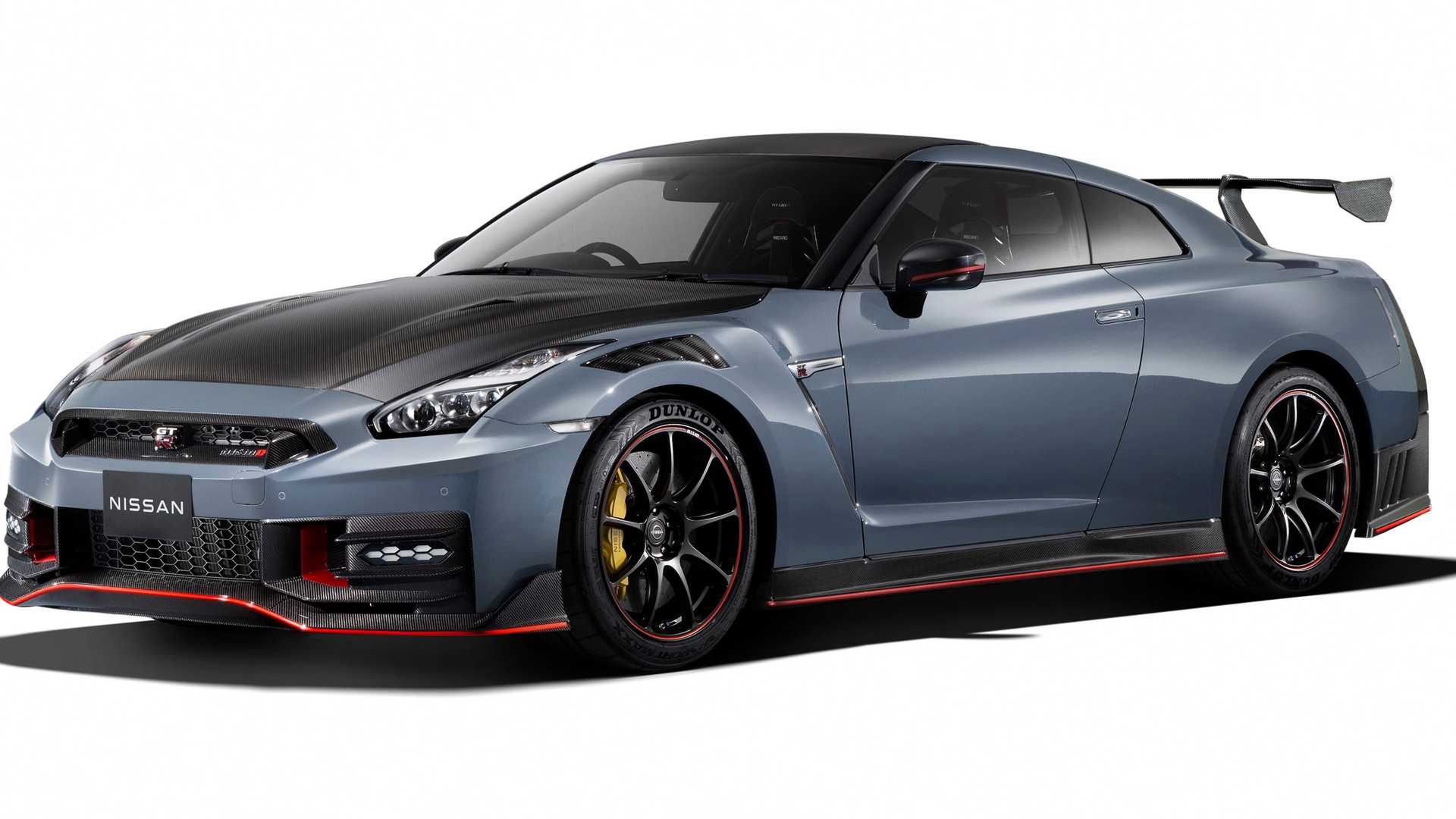 Nissan GT-R (2024)