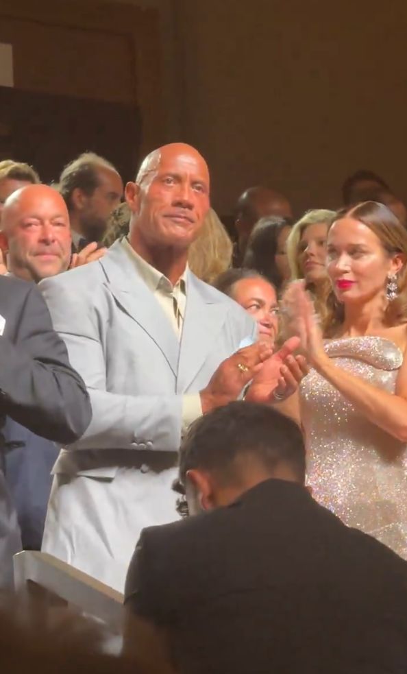 Dwayne Johnson zalał się łzami