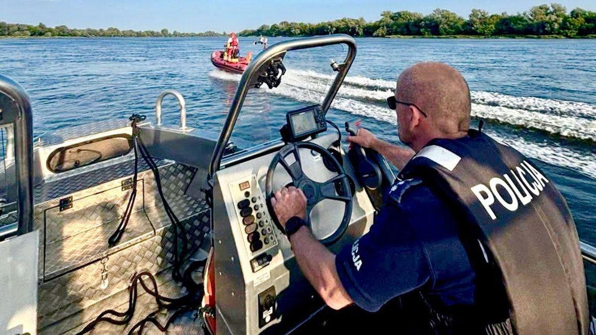  24-latka została uratowana z rzeki przez toruńskich policjantów