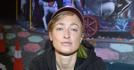 Matylda Damięcka o wakacyjnych konwenansach. Genialnie zobrazowała rzeczywistość