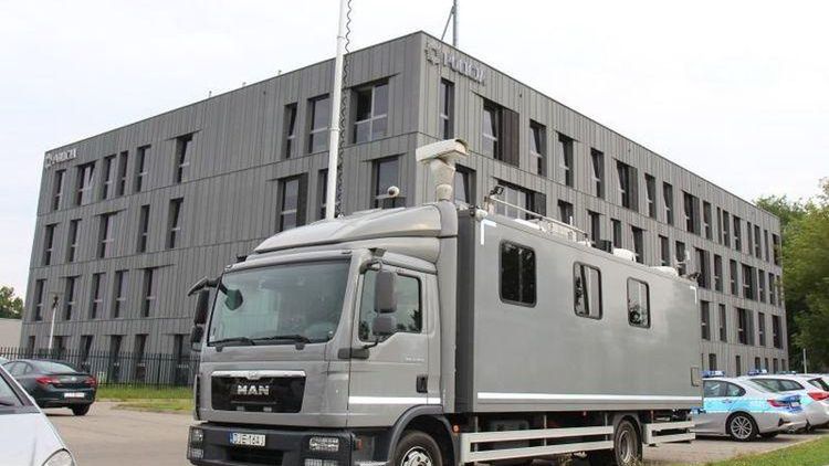 Wrocław. Noga z gazu. Drogówka na mobilne centrum monitoringu
