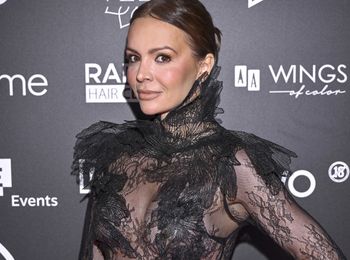 Odważna koronka i rozcięcie. Wendzikowska przyciągnęła spojrzenia