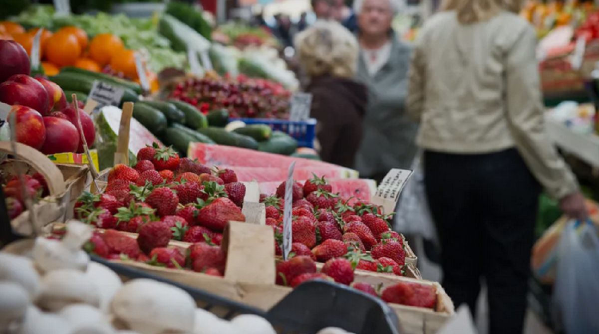 Greckie truskawki udają polskie. Sprzedawcy oszukują klientów?