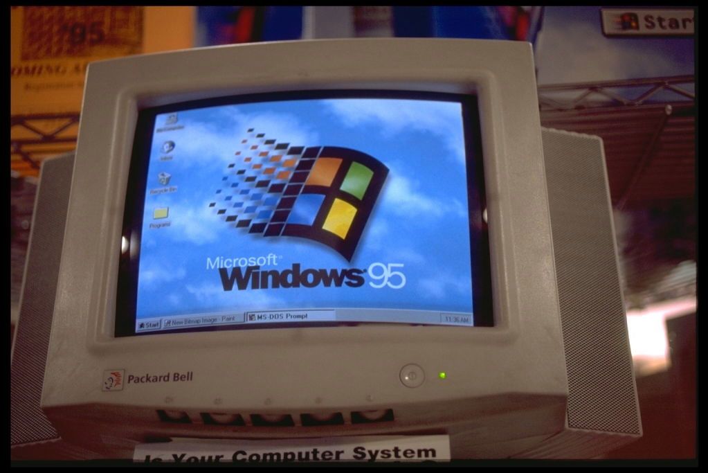Windows 95 i niespodzianka w jednej z aplikacji, czyli "nowy" easter egg w systemie
